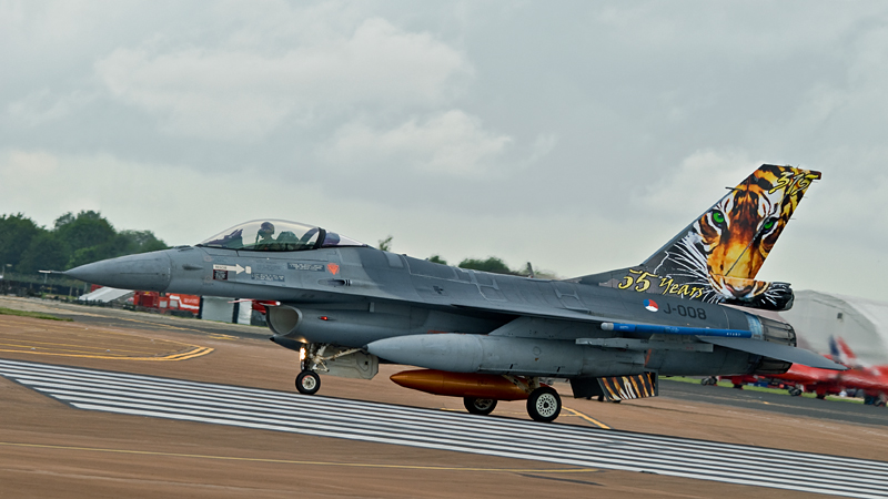 039_Fairford RIAT_Fokker F-16AM Fighting Falcon.jpg
